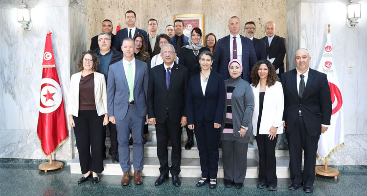 مخرجات اجتماع حول تعزيز التعاون الصحي الدولي لمكافحة الأمراض الوبائية والمعدية