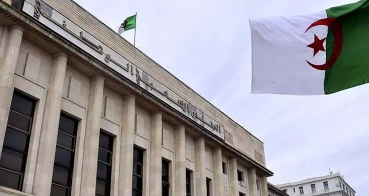 برلمان الجزائر يعلق العمل مع مجلس الشيوخ الفرنسي