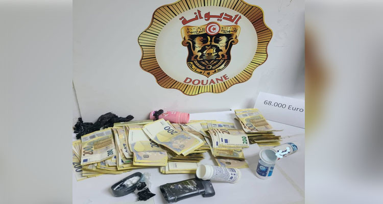 مطار تونس قرطاج: حجز 68 ألف أورو غير مصرح بها لدى مواطنة أجنبية