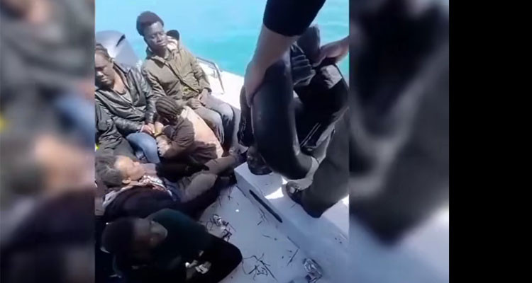 الحرس البحري ينتشل  18 جثة وينقذ 612 مهاجرًا غير نظامي من بلدان إفريقيا جنوب الصحراء