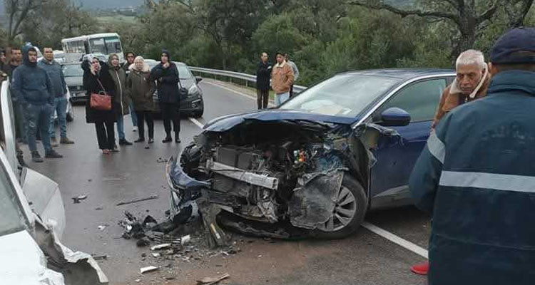 إصابة شخصين في حادث مرور بعين دراهم