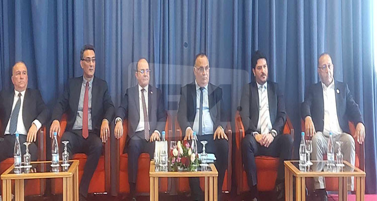 وزير السياحة: عديد التراخيص سيتم استبدالها بكراسات الشروط
