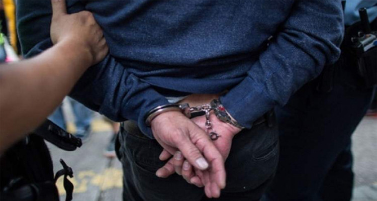 تونس: القبض على مروّجي مخدّرات وحجز 14 صفيحة من "الزطلة"