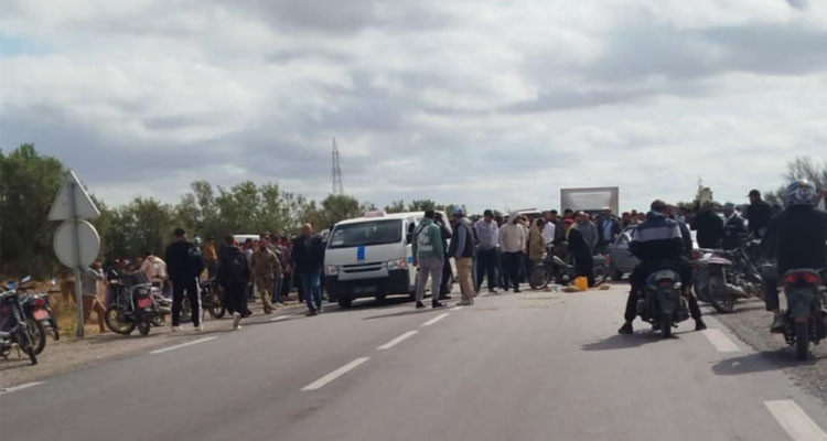 صفاقس: وفاة إمرأة وإصابة 6 أشخاص آخرين في حادث مرور بمدخل مدينة عقارب