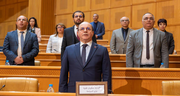 وزير السياحة: حجم الاستثمارات الجملية في قطاع النقل السياحي فاق 48 مليار