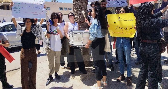 قابس: محتجون أمام المحكمة يطالبون بإطلاق سراح موقوفين إثر تحرك إحتجاجي