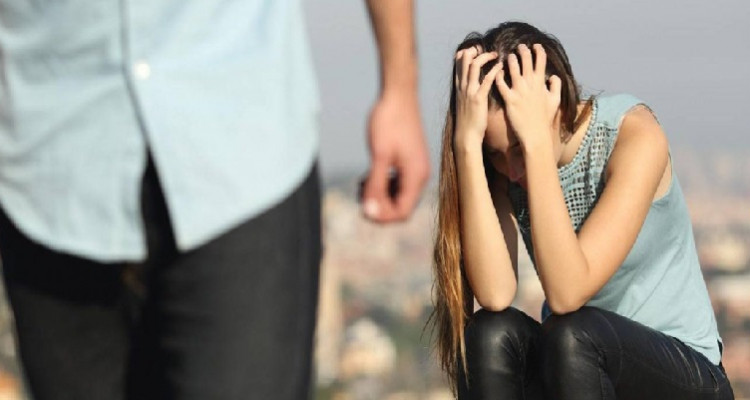 جملة "سامة" واحدة قد تنهي علاقتك العاطفية إلى الأبد!