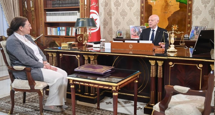 خاصة المتصلة بالإنتدابات:سعيد يدعو إلى مراجعة التشريعات المتعلقة بالجباية
