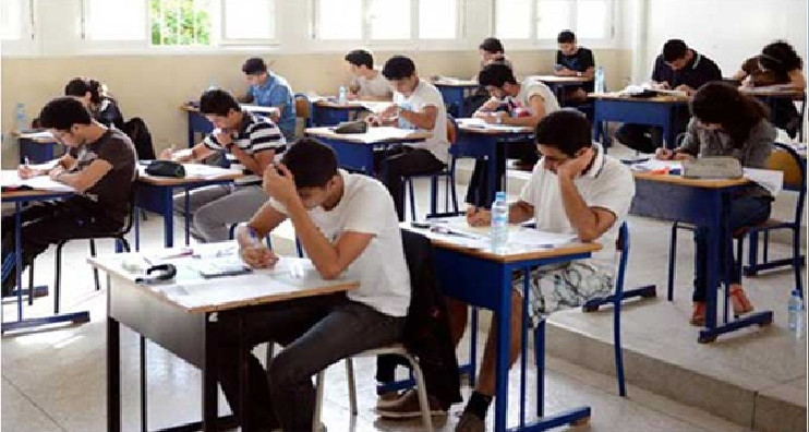 توزر: 304 تلميذا وتلميذة يجتازون إمتحانات شهادة ختم التعليم الأساسي