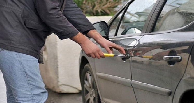 تصاعد مقلق لظاهرة سرقة السيارات في الحمامات رغم الحملات الأمنية