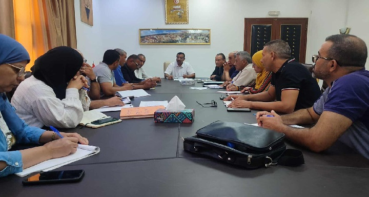 كيفية التعامل مع المخزون الإحتياطي للبطاطا محور جلسة بمقر ولاية قفصة