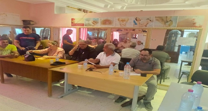 الوضع الصحي بالمتلوي محور جلسة عمل بمقر الدائرة الصحية