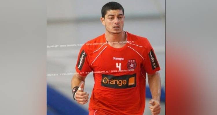 اللاعب جهاد جاء بالله يعتزل كرة اليد