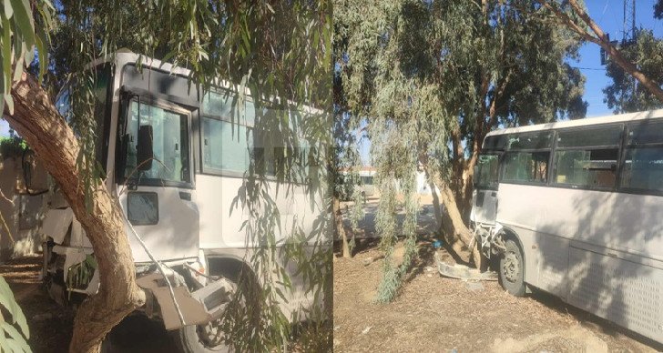 قفصة: إصابة 37 عاملة في حادث مرور بالمنطقة الصناعية  العڨيلة