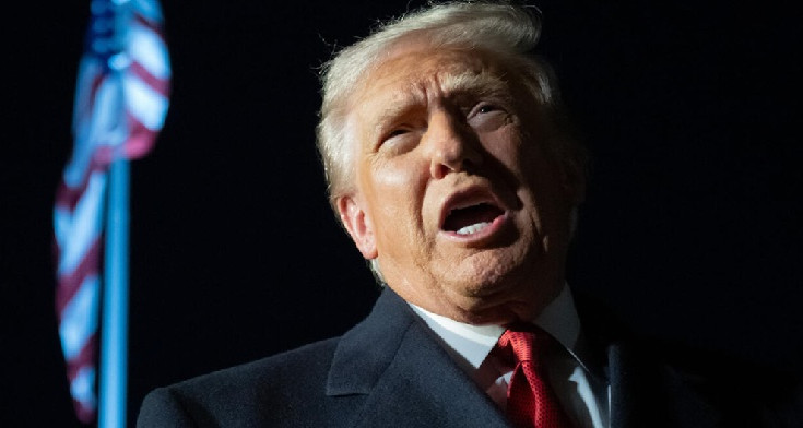 ترامب: على بوتين إنهاء حرب أوكرانيا وليس اختبار الصواريخ