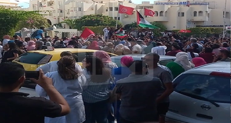 أعوان وإطارات مستشفيات صفاقس يطالبون بالتحرك للإفراج عن معتقلي قافلة الصمود