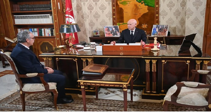 وضع الصناديق الإجتماعية محور لقاء قيس سعيد وعصام الأحمر
