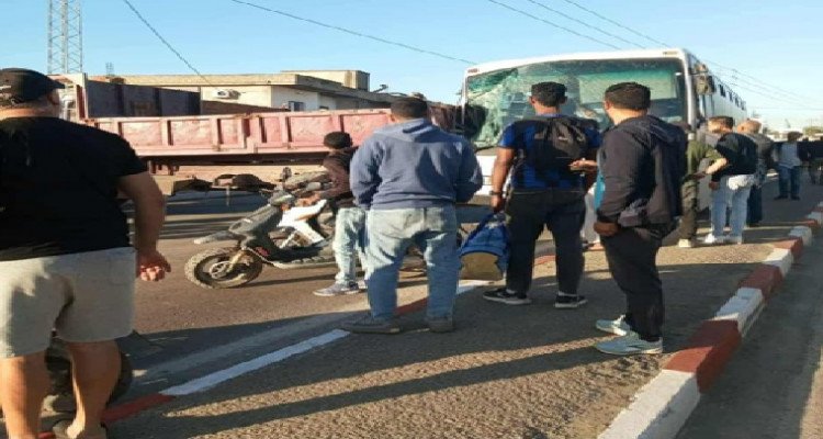 بنزرت:  إصابة تلميذة في اصطدام بين حافلة وشاحنة ثقيلة 