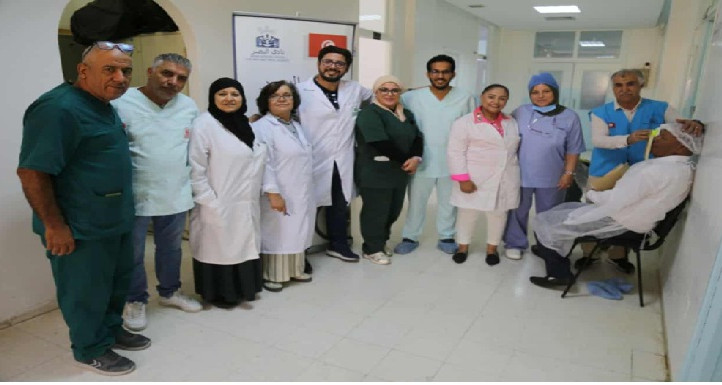 قفصة: قافلة طبية لإجراء عمليات إزالة المياه البيضاء لفائدة محدودي الدخل