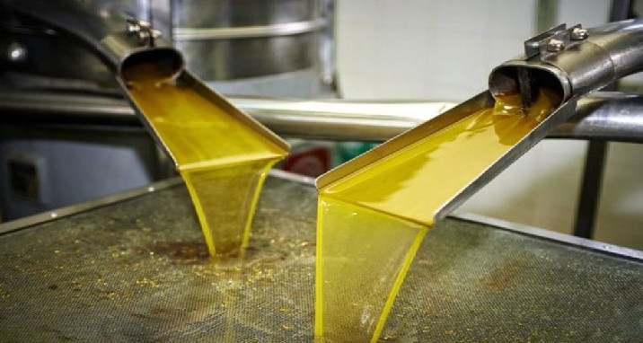 تحيين السعر المرجعي لزيت الزيتون البكر الممتاز على مستوى المعاصر