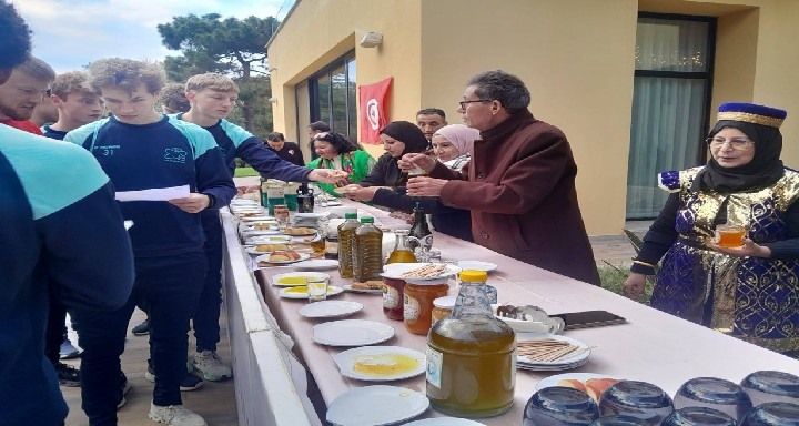 تذوّق زيت الزيتون التونسي بطبرقة بحضور فرق كروية أوروبية