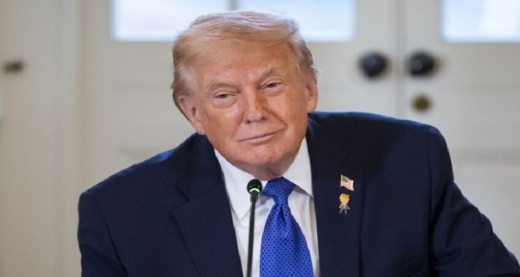 ترامب يعلن نفسه حاكما مؤقتا لفنزويلا