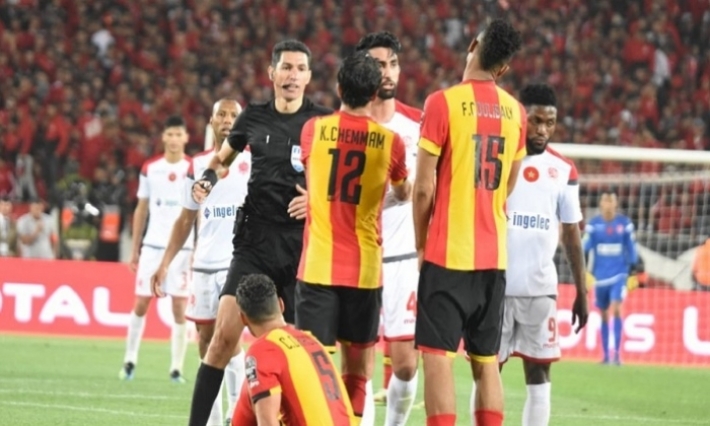 الوداد البيضاوي يراسل الكاف ويطالب بتأمين سلامة جماهيره إلى تونس 