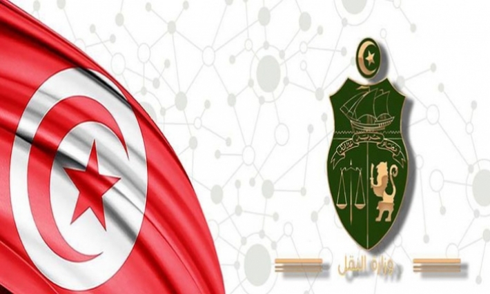 وزارة النقل تتخذ الإجراءات والتراتيب لتأمين الحد الأدنى من خدمات النقل برا وبحرا وجوا
