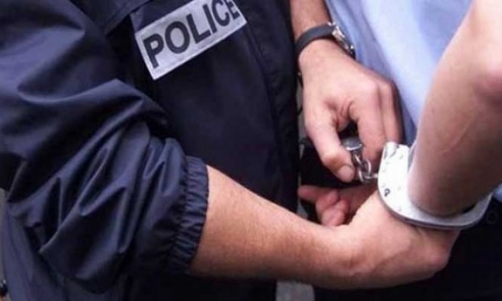 نابل: القبض على شخصين بصدد السرقة من داخل محل تجاري
