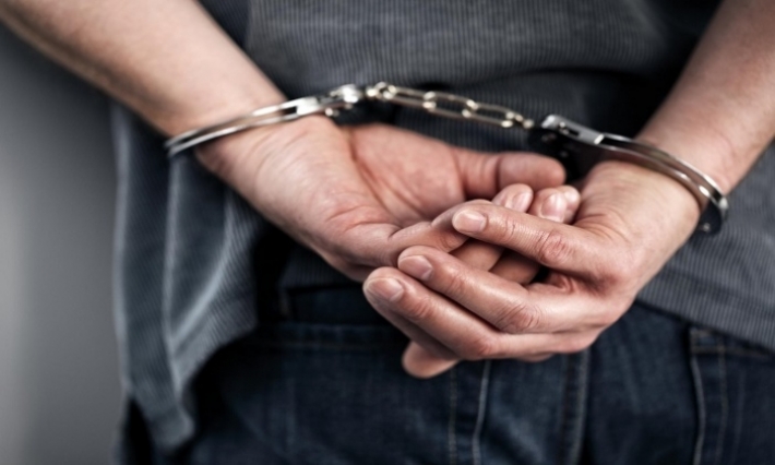 بنزرت: القبض على عون سجون معزول محكوم بعشر سنوات سجنا 