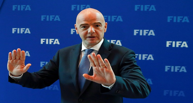 رسميا: الفيفا يمدد عقود اللاعبين التي تنتهي يوم 30 جوان المقبل 