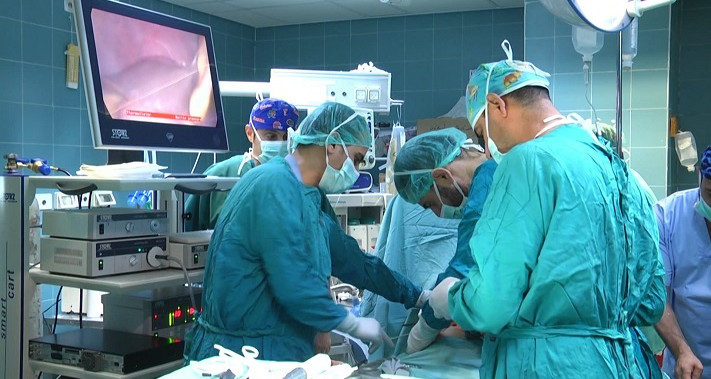 قاعة عمليات جراحية