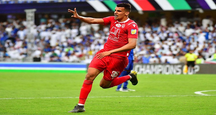 النجم الساحلي كريم العريبي