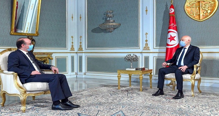 قيس سعيّد وإلياس الفخفاخ