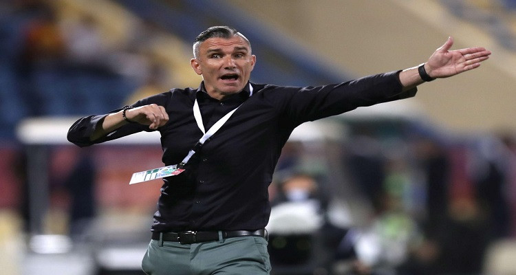 مفاوضات بين النجم الساحلي والفرنسي باتريس كارتيرون 
