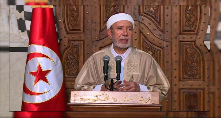 مفتي الجمهورية: أدعو كل تونسي إلى القيام بالتلقيح ضد فيروس كورونا 