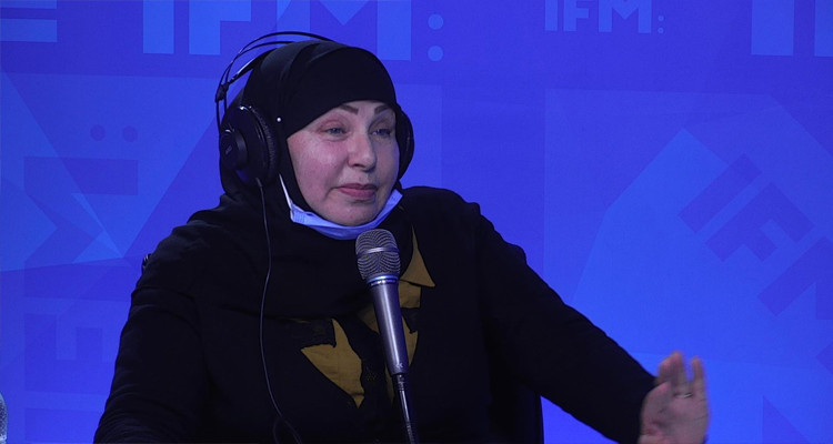 حياة جبنون: صوت المرأة ما عمرو  كان عورة إلا في هالحالات (فيديو) 