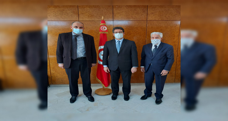 وزير النقل يستقبل رئيس الغرفة التونسية الهولندية للتجارة والصناعة