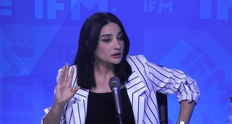 سهير بن عمارة: منصاب يكثرولنا مشاهد الحب في المسلسلات التونسية (فيديو) 