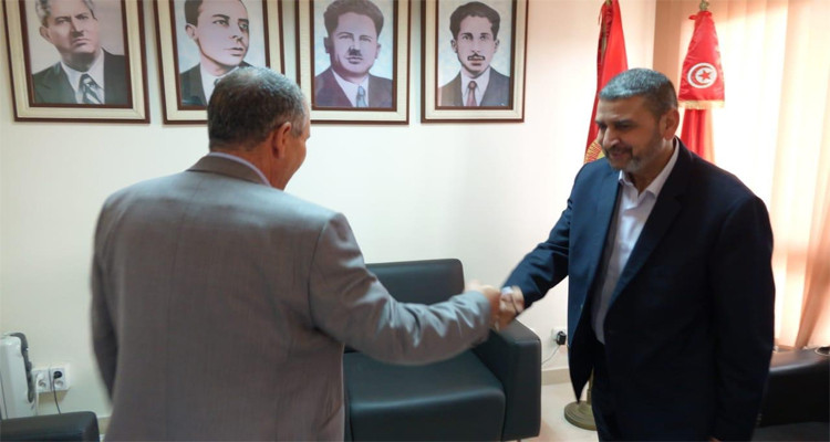 حركة حماس تكرّم الأمين العام لاتحاد الشغل نور الدين الطبوبي 
