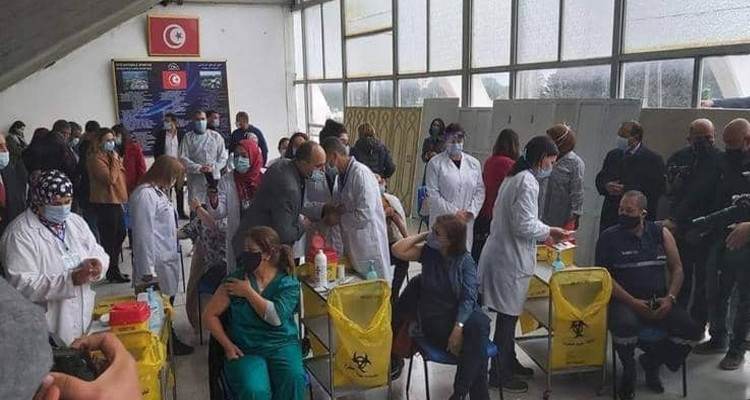 تلقيح الأشخاص اضراب الأطباء
