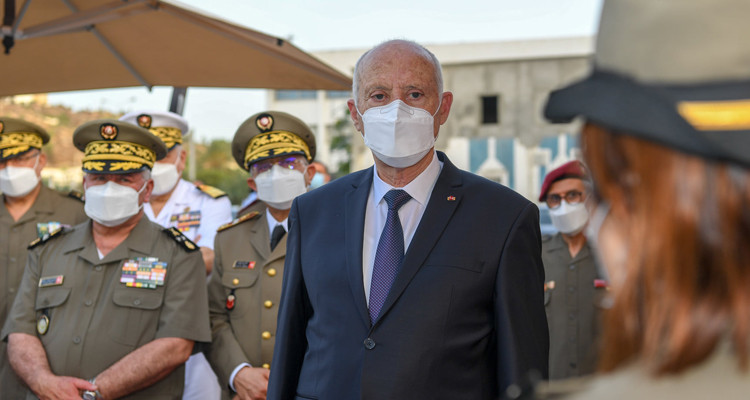 رئيس الدولة:أعلمت الغنوشي والمشيشي مسبقا باعتزامي تطبيق الفصل 80 من الدستور
