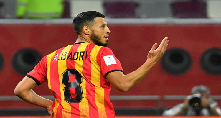 الإصابة تبعد أنيس البدري عن الملاعب لمدة شهرين كاملين 