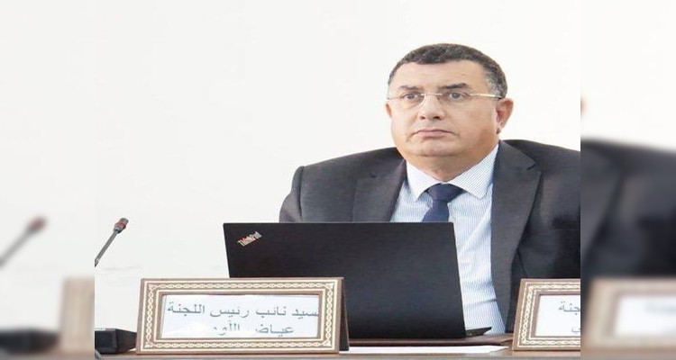 عياض اللومي: هنا تُسنّ القوانين العرفية خلسة بعد نصف الليل