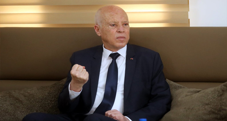 رئيس الدولة يعلّل أسباب تمديده لسريان الأمر عدد 80 لسنة 2021 