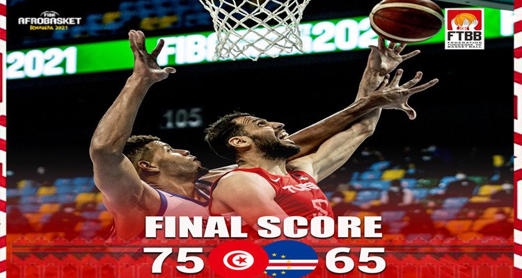 المنتخب كرة السلة يزيح الرأس الأخضر من طريقه نحو النهائي القاري  