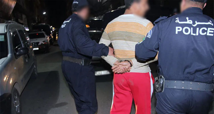 الأمن الجزائري يقبض على عنصر إرهابي قبل  فراره إلى  تونس 