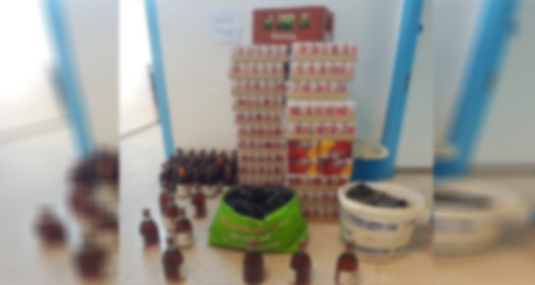 مداهمة منزل أحد المنحرفين وحجز كمية من الخمور قبل بيعها خلسة