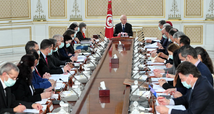 رئيس الدولة: وضعنا قانون المالية لسنة 2022 على ما فيه من إكراهات 