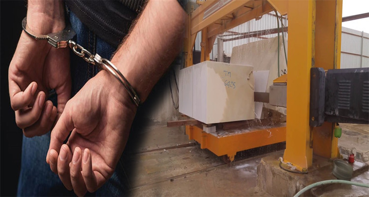 نابل: يتآمر مع أصدقائه من أجل سرقة لوحات الرخام من مقر الشركة التي توظفه 